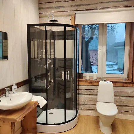 Oekopesa Kuelaliskorterid * Otepää